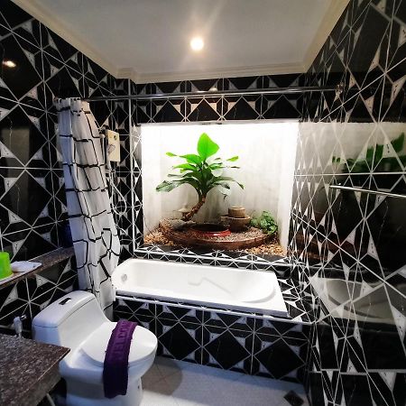 Fancy Carp Resort Ча Ам Екстериор снимка