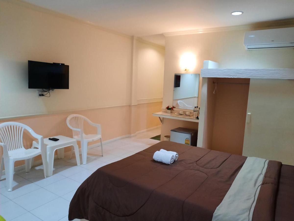 Fancy Carp Resort Ча Ам Екстериор снимка