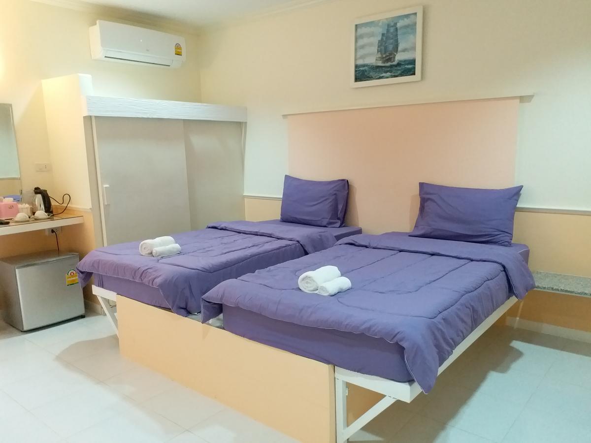 Fancy Carp Resort Ча Ам Екстериор снимка